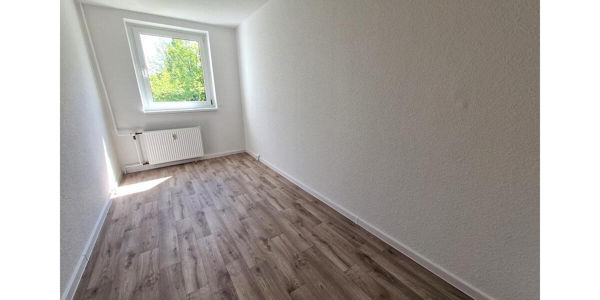 Etagenwohnung Eilsleben - 4 Zimmer, 71 m&sup2;, 355&euro; | Angebot:22986911