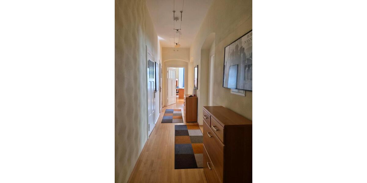 Hochparterre Magdeburg Nordwest - 4 Zimmer, 105 m&sup2;, 1.450&euro; | Angebot:27628132