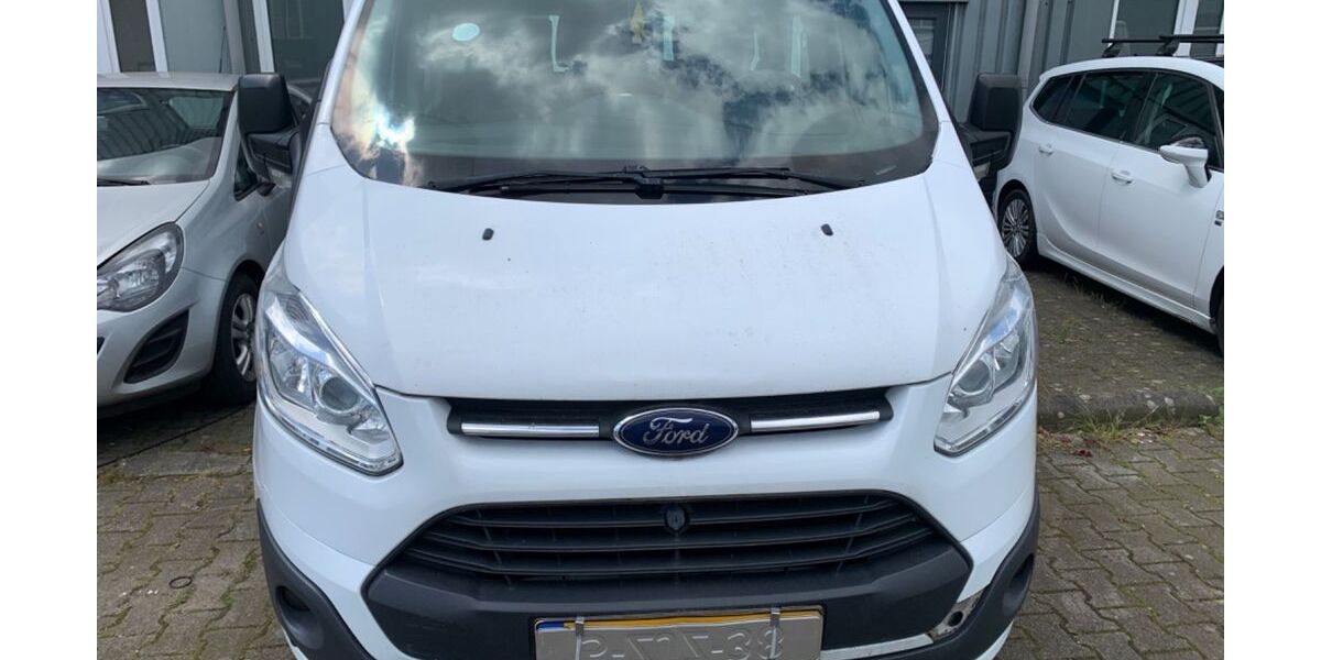 Ford Transit Custom 329.800 km 7.850 &euro; BORNE 7622A
