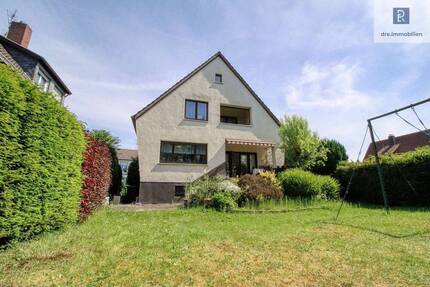Von H auf A+ Freistehendes Einfamilienhaus in Troisdorf-Spich mit Ausbaureserve und großem Garten