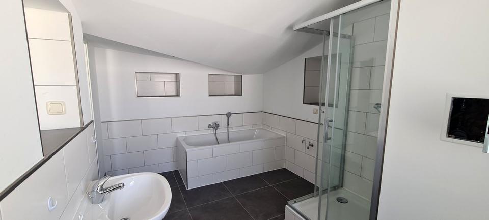 Dachgeschoßwohnung Magdeburg Beyendorf-Sohlen - 2 Zimmer, 73 m&sup2;, 475&euro; | Angebot:25882967