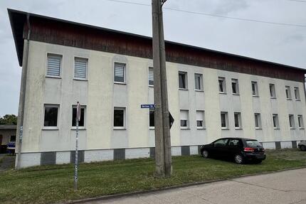 Wohnung Schönebeck (Elbe) - 2 Zimmer, 60 m&sup2;, 370&euro; | Angebot:26334843