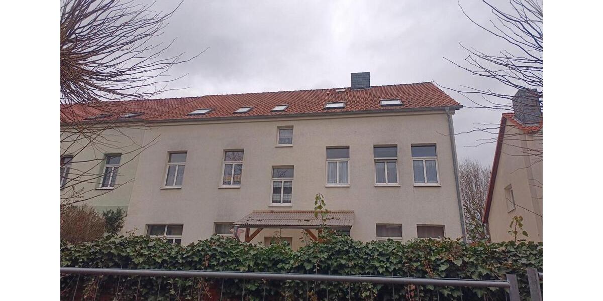 Mehrfamilienhaus, Wohnhaus Oschersleben (Bode) - 24 Zimmer, 306 m&sup2;, 350.000&euro; | Angebot:25724106