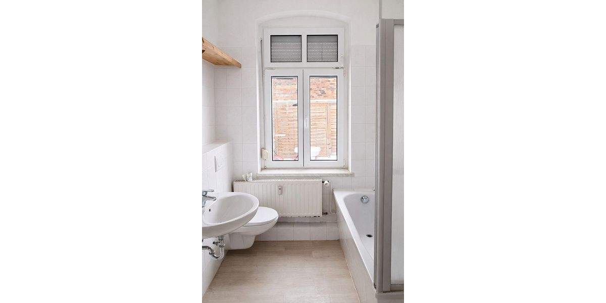 Etagenwohnung Magdeburg Westerhüsen - 6 Zimmer, 124 m&sup2;, 1.000&euro; | Angebot:24780537