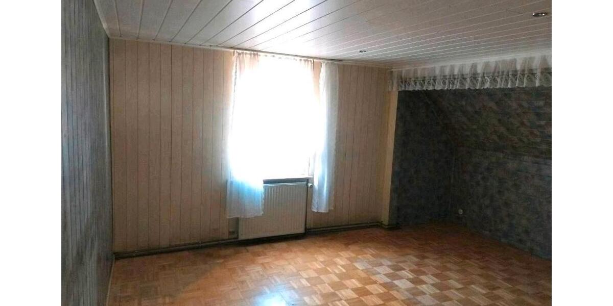 Einfamilienhaus Biederitz - 6 Zimmer, 145 m&sup2;, 145.000&euro; | Angebot:26594490
