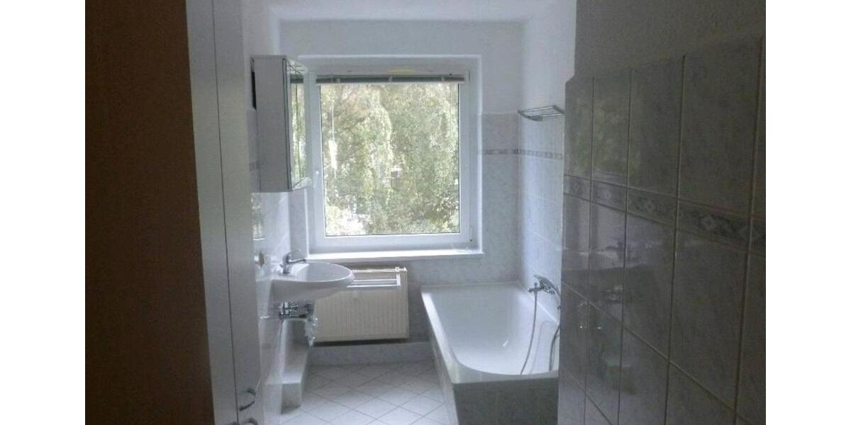 Etagenwohnung Magdeburg Leipziger Straße - 3 Zimmer, 83 m&sup2;, 619&euro; | Angebot:25928446