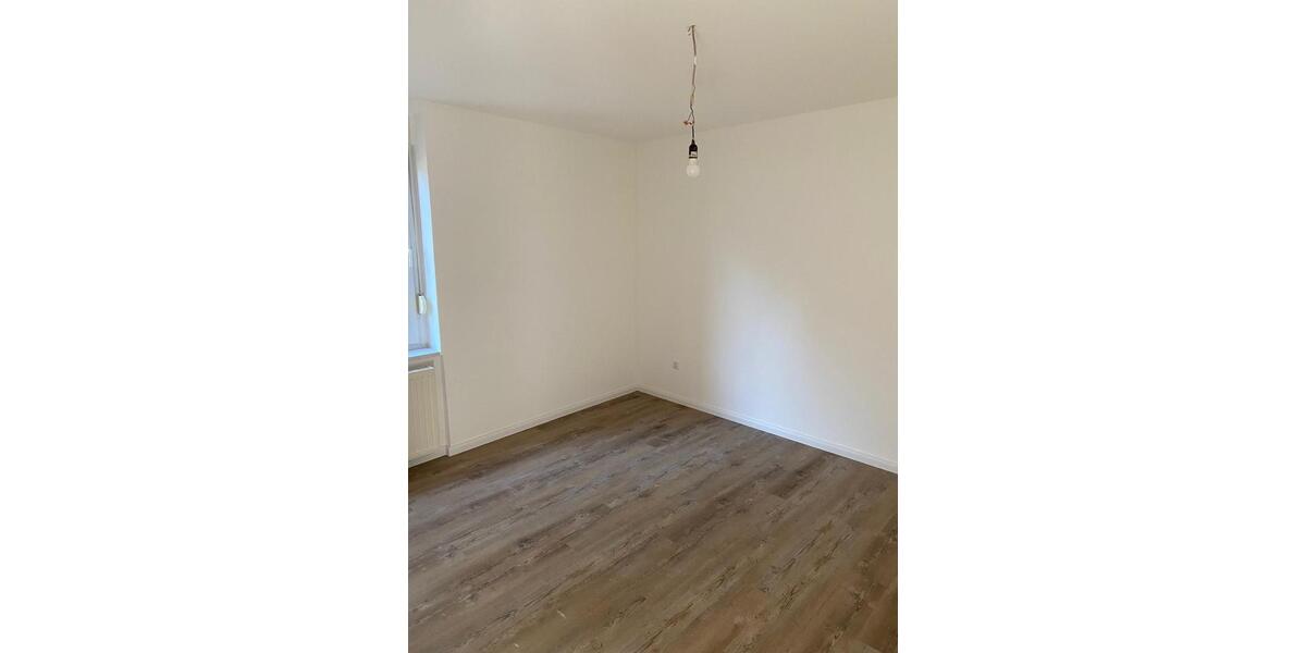 Erdgeschoßwohnung Burg - 2 Zimmer, 41 m&sup2;, 310&euro; | Angebot:26238688
