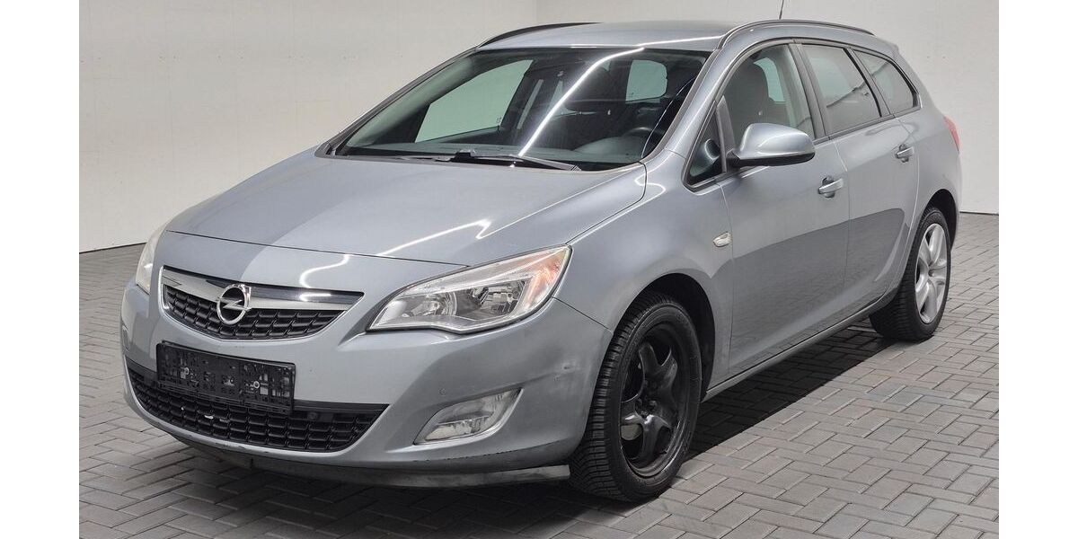 Opel Astra 129.000 km 2.480 &euro; Langenweddingen 39171