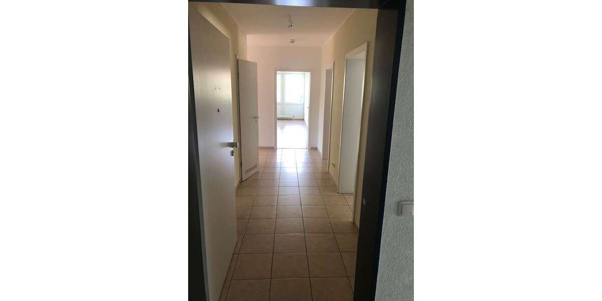 Wohnung zum Mieten in Magdeburg 580 € 85.05 m² 3 zimmer