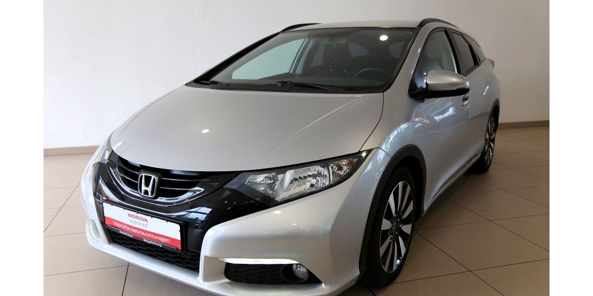 Honda Civic 74.603 km 14.190 € Magdeburg 39112