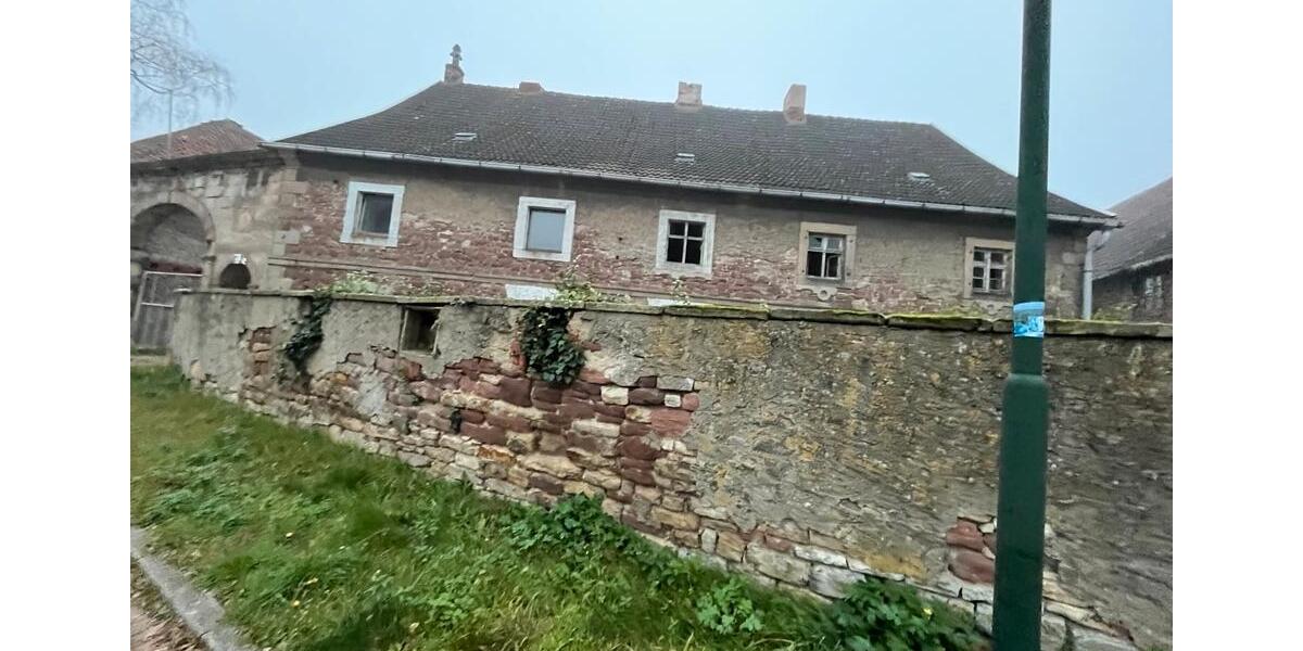 Bauernhaus, Landhaus Erxleben - 20 Zimmer, 750 m&sup2;, 69.000&euro; | Angebot:27023063