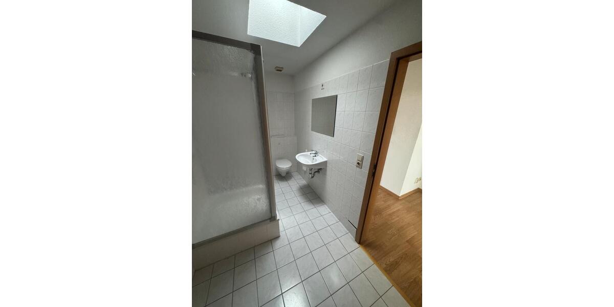 Dachgeschoßwohnung Magdeburg Leipziger Straße - 2 Zimmer, 64 m&sup2;, 570&euro; | Angebot:26038641