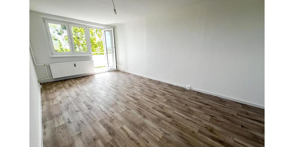 3-Zimmer-Wohnung im 4. Obergeschoss nach Renovierung zu vermieten 4 zimmer
