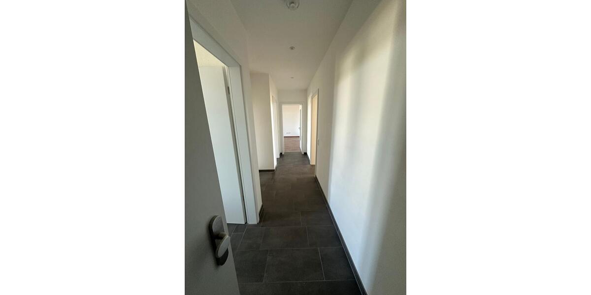 Etagenwohnung Magdeburg Alte Neustadt - 4 Zimmer, 95 m&sup2;, 960&euro; | Angebot:22938094