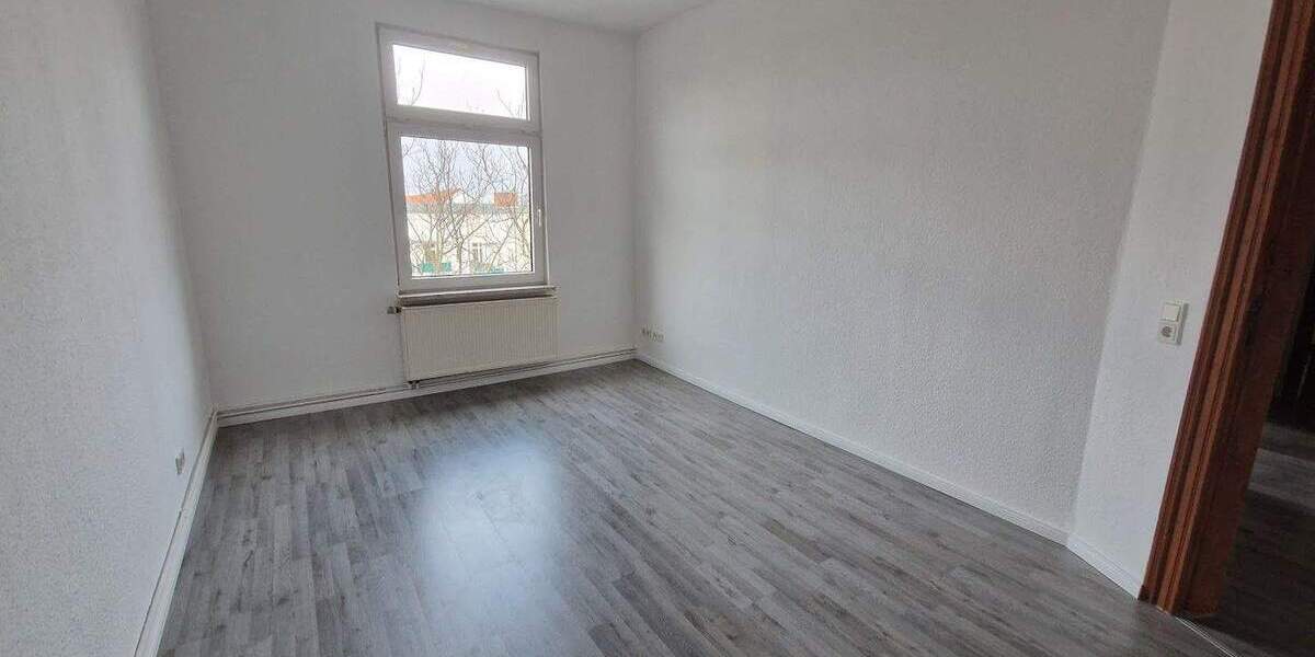 Etagenwohnung Magdeburg Stadtfeld Ost - 3 Zimmer, 72 m&sup2;, 529&euro; | Angebot:26162835