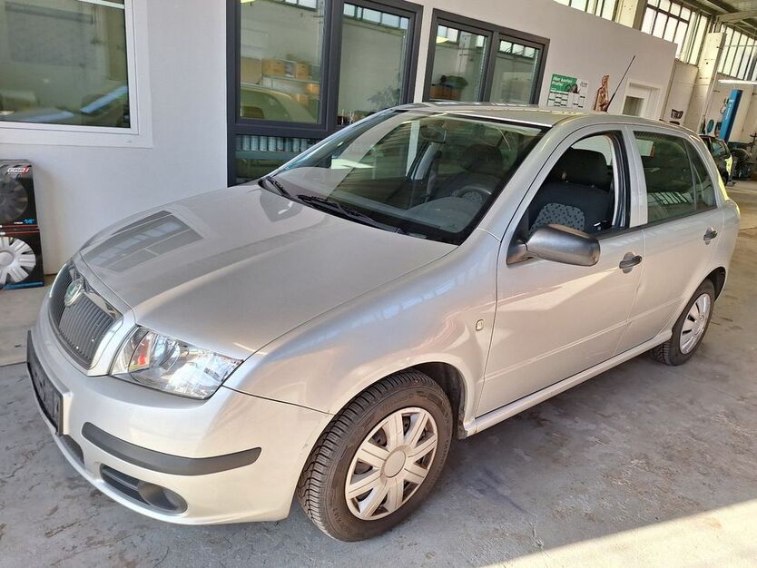 Skoda Fabia 177.206 km 1.990 € Oschersleben 39387