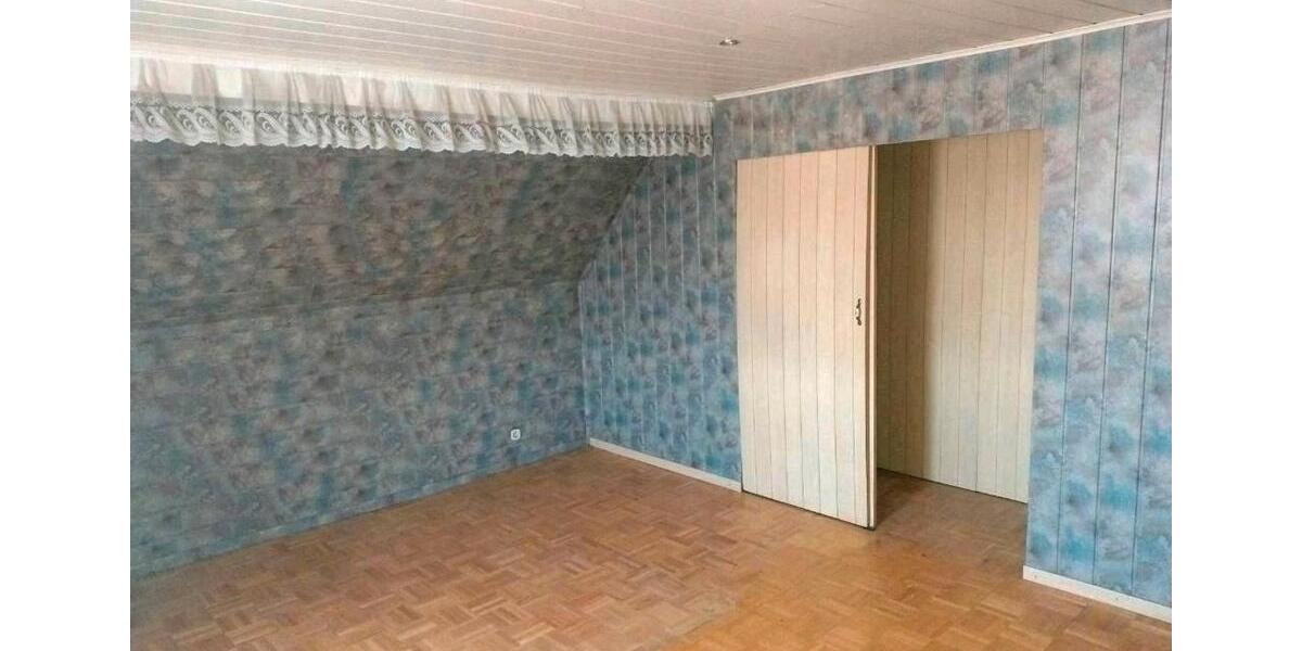 Einfamilienhaus Biederitz - 6 Zimmer, 145 m&sup2;, 145.000&euro; | Angebot:26594490