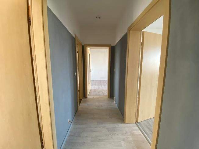 Etagenwohnung Oschersleben - 4 Zimmer, 76 m&sup2;, 369&euro; | Angebot:25362015