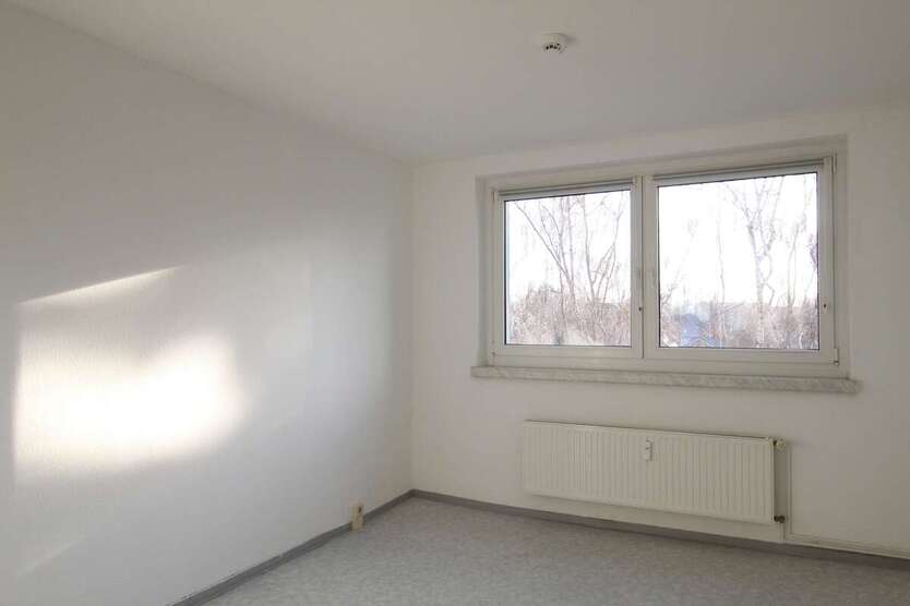Wohnung zum Mieten in Magdeburg 341,71 € 61.02 m² 3 zimmer
