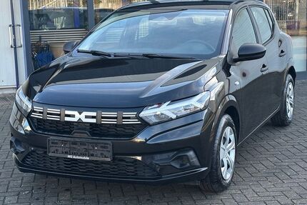 Dacia Sandero 1.501 km 14.850 &euro; Irxleben bei Magdeburg 39167
