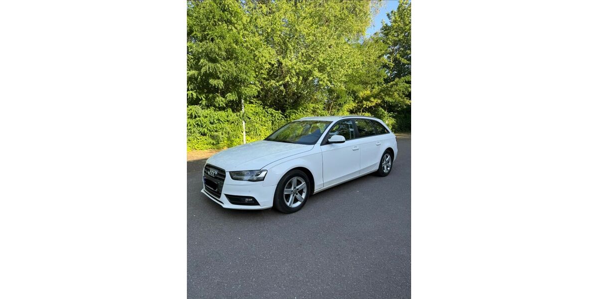 Audi A4 331.000 km 5.999 &euro; Magdeburg 39104
