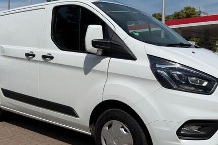 Ford Transit Custom 208.000 km 8.490 &euro; Magdeburg 39112