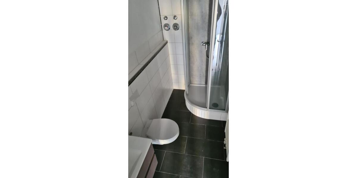 Etagenwohnung Magdeburg Großer Silberberg - 1.5 Zimmer, 44 m&sup2;, 350&euro; | Angebot:24783858