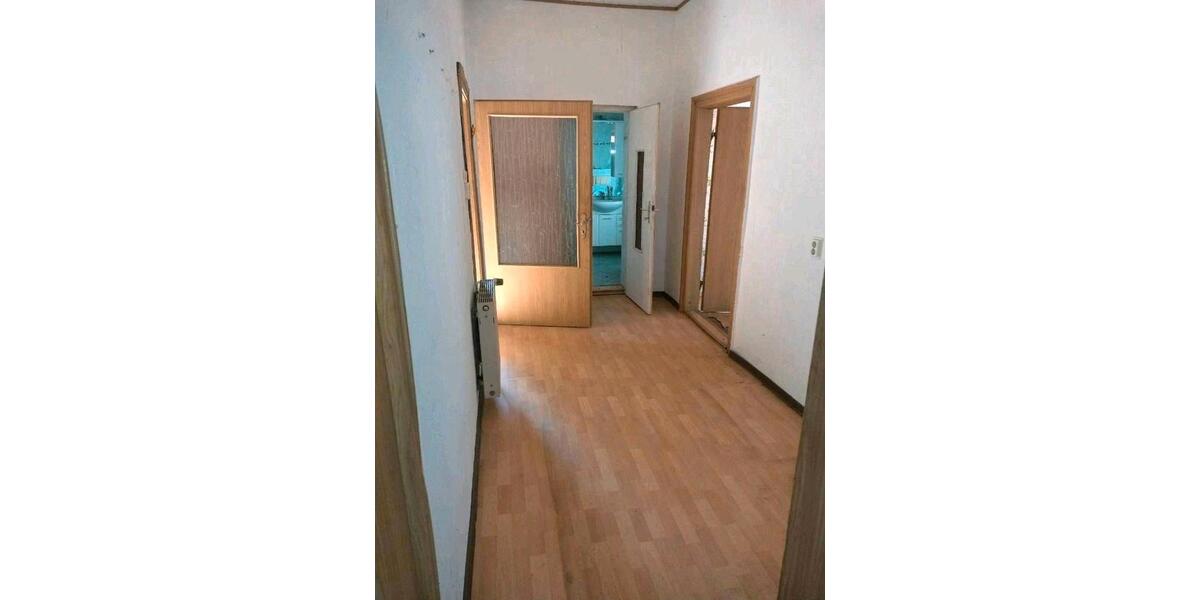Einfamilienhaus Biederitz - 6 Zimmer, 145 m&sup2;, 145.000&euro; | Angebot:26594490