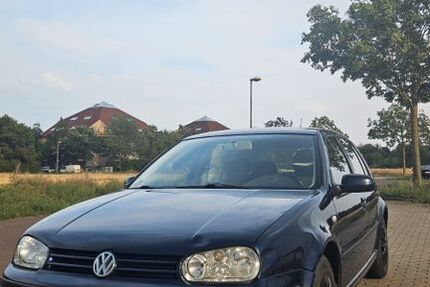 VW Golf 296.500 km 1.700 &euro; Magdeburg 39120