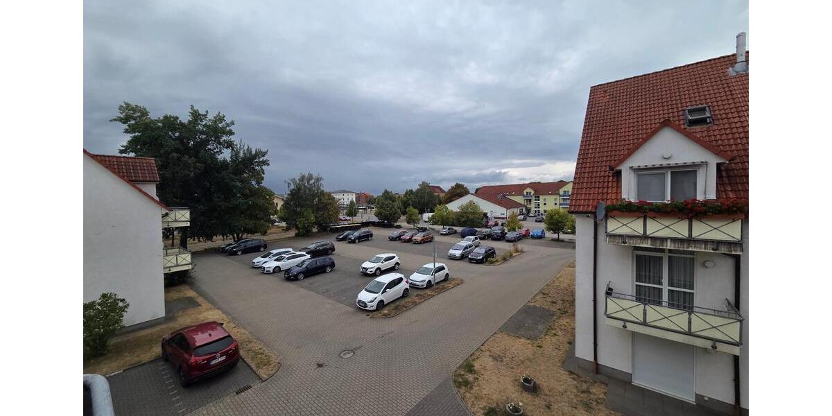 Dachgeschoßwohnung Oschersleben (Bode) - 3 Zimmer, 81 m&sup2;, 69.000&euro; | Angebot:27285585