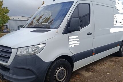 Mercedes-Benz Sprinter 315.200 km 11.900 &euro; magdeburg 39130