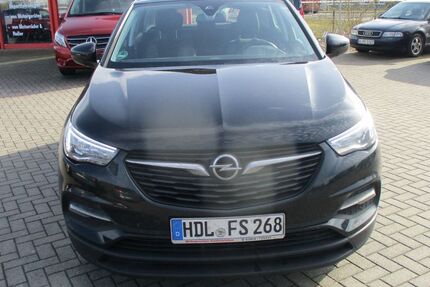 Opel Grandland (X) 92.000 km 11.990 &euro; Haldensleben 39340