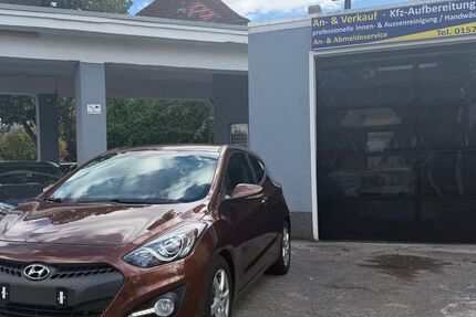 Hyundai i30 152.238 km 4.999 &euro; Magdeburg 39118