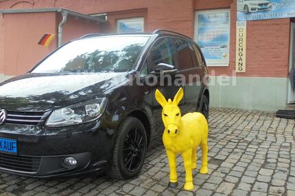 VW Touran 218.000 km 5.800 &euro; Magdeburg 39124
