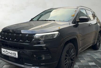 Jeep Compass 32.432 km 30.463 &euro; Magdeburg 39128